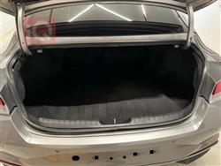 هیۆندای ئەلەنترا